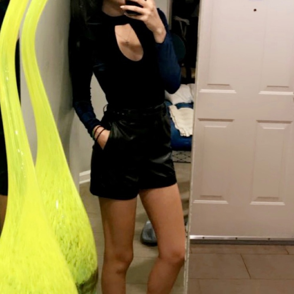 Blue Velvet Keyhole Longsleeve Bodysuit